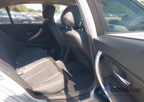 2015 BMW 320I z USA, uszkodzony, nr VIN WBA3B1C59FK138778